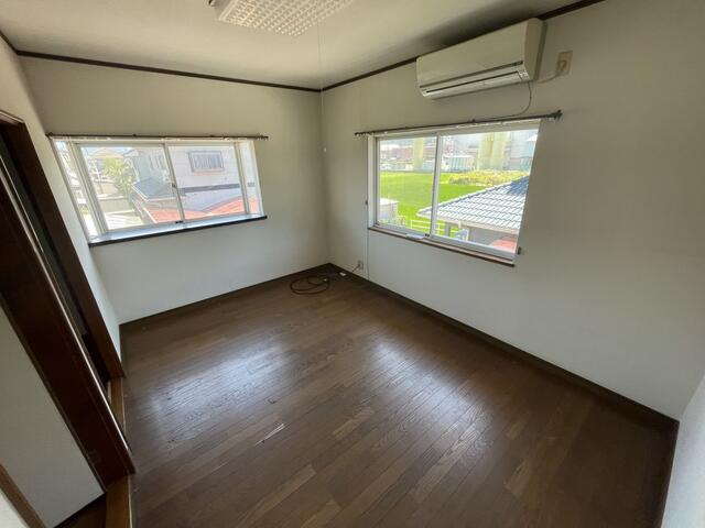 リビング以外の居室／２Ｆ北側の洋室