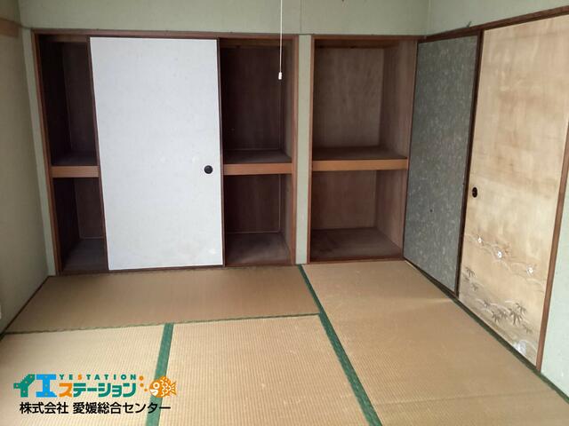 リビング以外の居室／２階　和室　６帖／撮影日2024-06-25