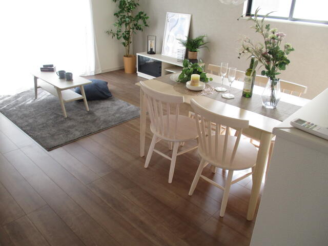 detached 愛媛県伊予郡松前町大字中川原