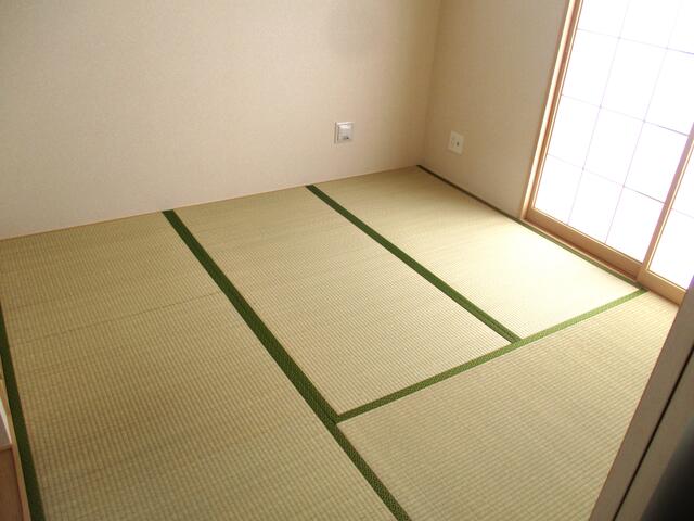 detached 愛媛県伊予郡松前町大字中川原