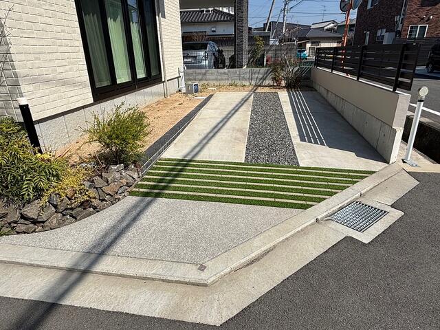 detached 愛媛県伊予郡松前町大字筒井 地図を見る