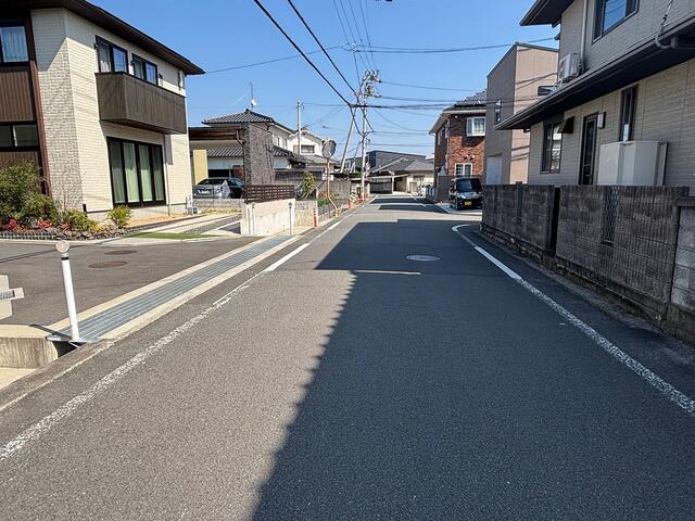 detached 愛媛県伊予郡松前町大字筒井 地図を見る