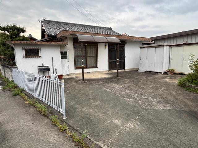 detached 愛媛県四国中央市上分町 地図を見る