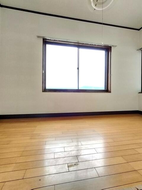 detached 愛媛県南宇和郡愛南町御荘平城 地図を見る