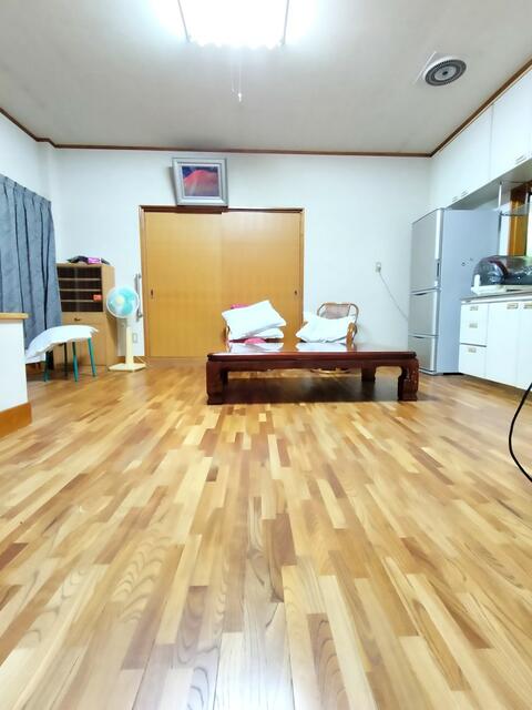 detached 愛媛県南宇和郡愛南町御荘平城 地図を見る