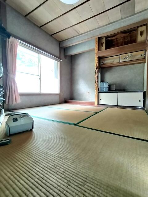 detached 愛媛県南宇和郡愛南町久良 地図を見る