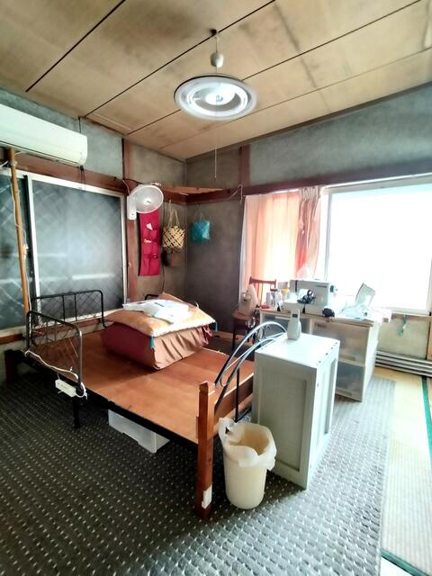 detached 愛媛県南宇和郡愛南町久良 地図を見る