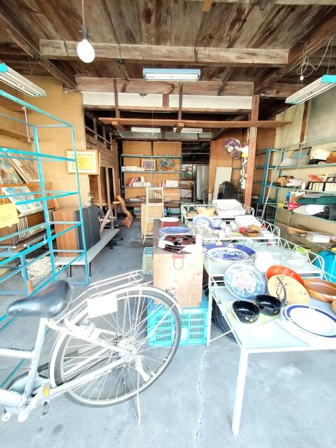 detached 愛媛県南宇和郡愛南町城辺甲 地図を見る