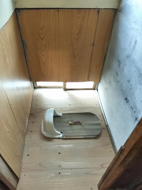 detached 愛媛県南宇和郡愛南町城辺甲 地図を見る