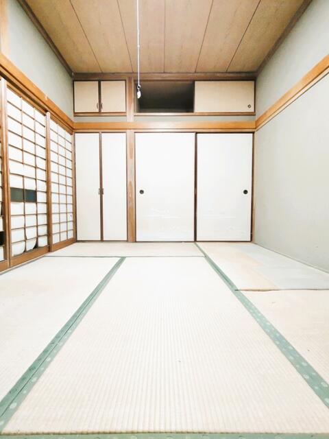 detached 愛媛県南宇和郡愛南町御荘平城 地図を見る