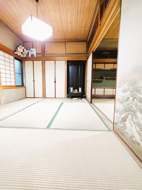 detached 愛媛県南宇和郡愛南町御荘平城 地図を見る