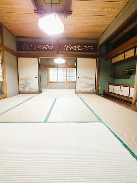 detached 愛媛県南宇和郡愛南町御荘平城 地図を見る