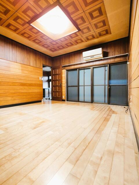 detached 愛媛県南宇和郡愛南町御荘平城 地図を見る