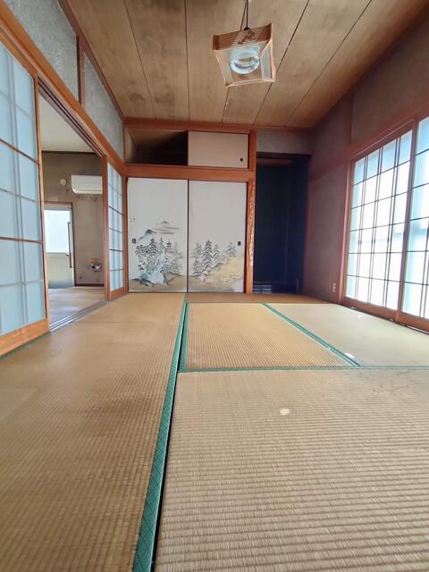 detached 愛媛県南宇和郡愛南町城辺甲 地図を見る