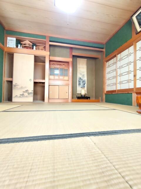 detached 愛媛県南宇和郡愛南町久良 地図を見る