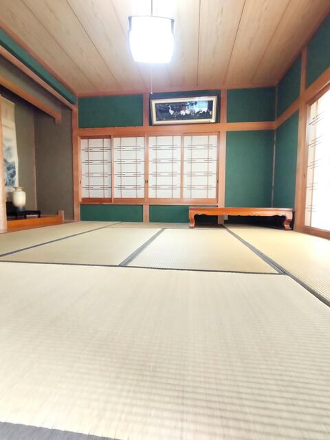 detached 愛媛県南宇和郡愛南町久良 地図を見る