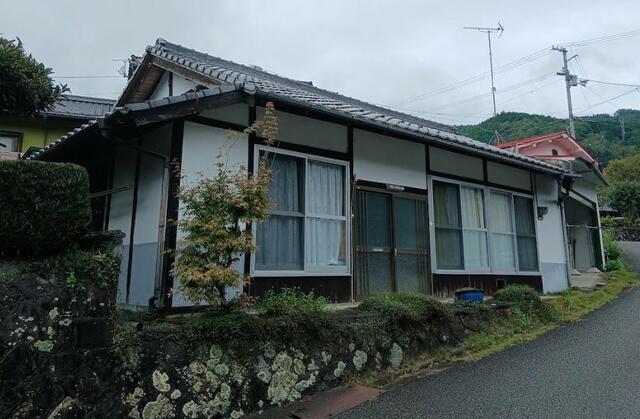detached 愛媛県喜多郡内子町寺村