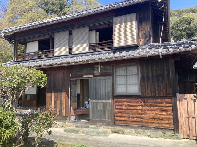detached 愛媛県西宇和郡伊方町二見 地図を見る