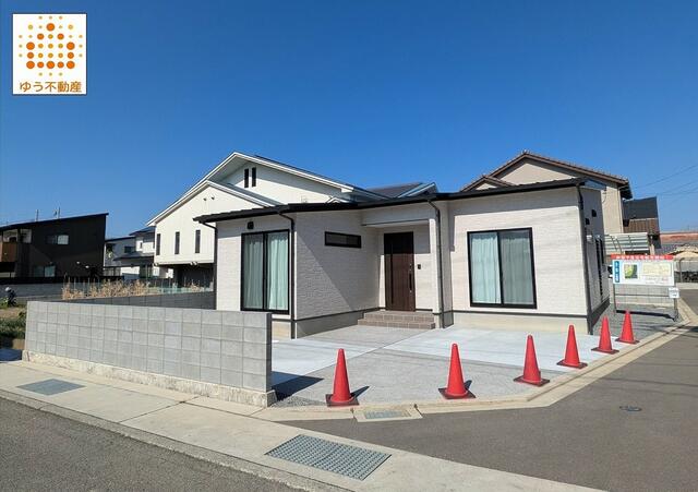 detached 愛媛県伊予郡砥部町千足 地図を見る
