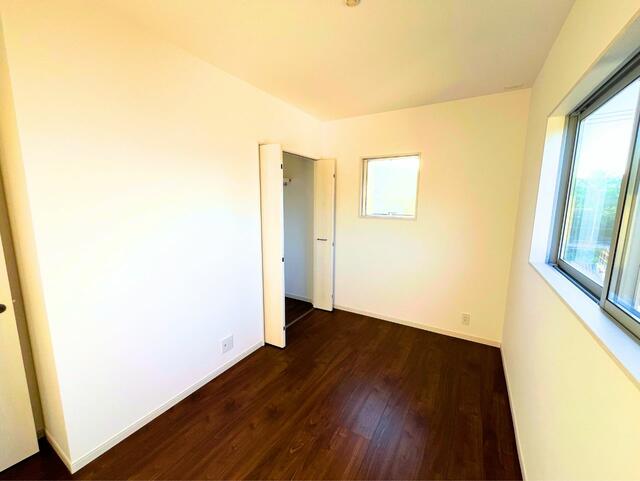 detached 愛媛県伊予郡砥部町岩谷口 地図を見る