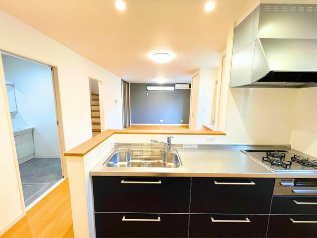 detached 愛媛県伊予郡砥部町岩谷口 地図を見る