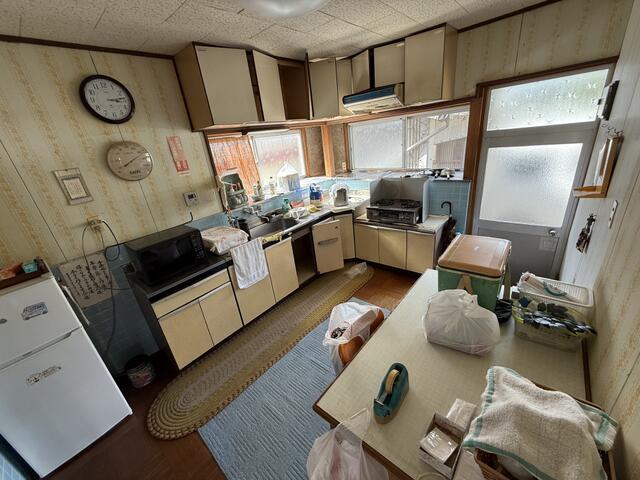 detached 愛媛県上浮穴郡久万高原町菅生 地図を見る
