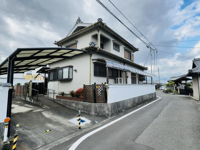 愛媛県松山市の一戸建て | 2150万円 | 4LDK | 272.56m² | Akiyama house finder