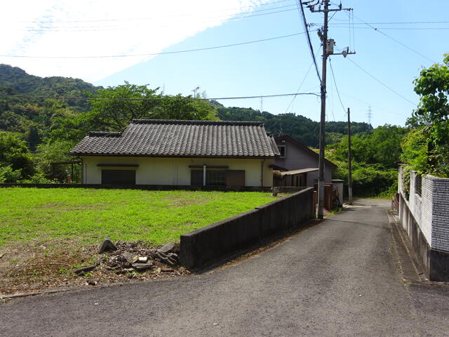 detached 愛媛県東温市則之内乙