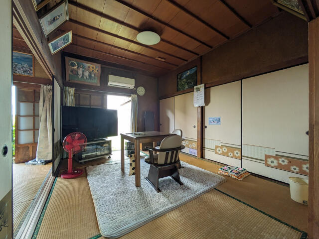 detached 愛媛県松山市窪野町 地図を見る