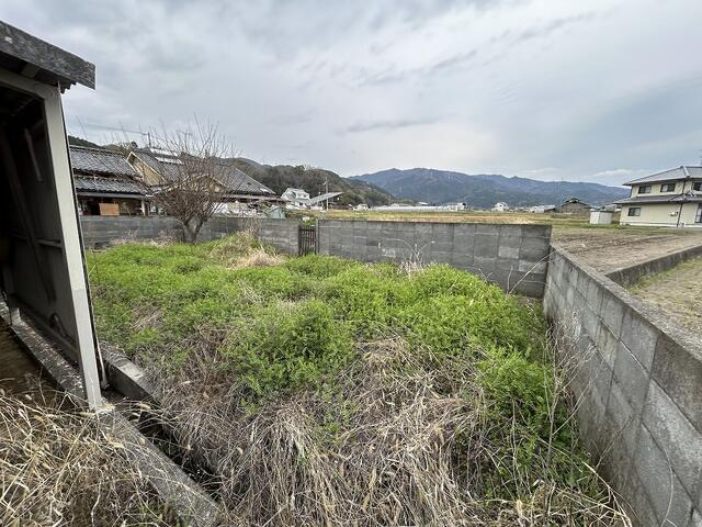 detached 愛媛県東温市樋口 地図を見る
