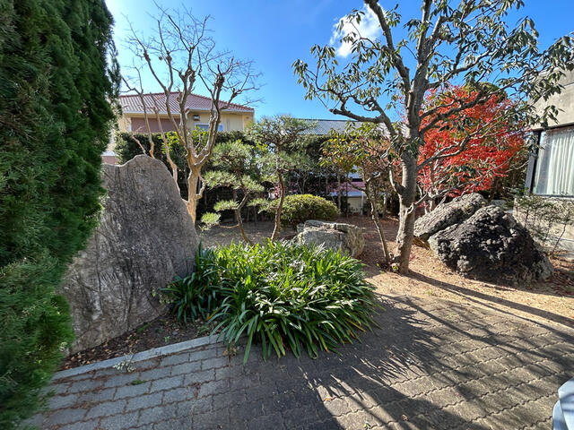 townhouse 愛媛県松山市高浜町１丁目 地図を見る