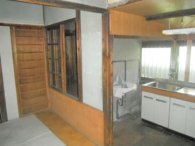 detached 愛媛県新居浜市高津町 地図を見る