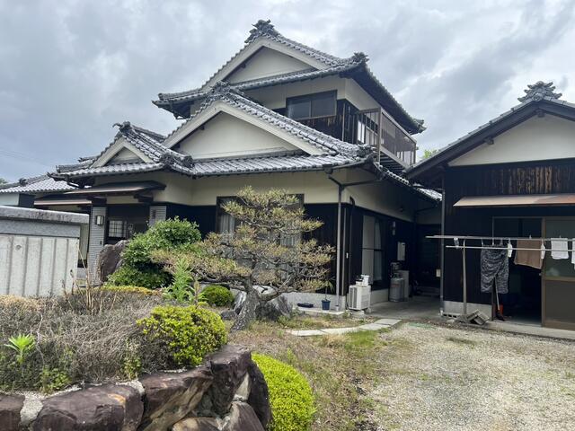 detached 愛媛県伊予郡砥部町大南