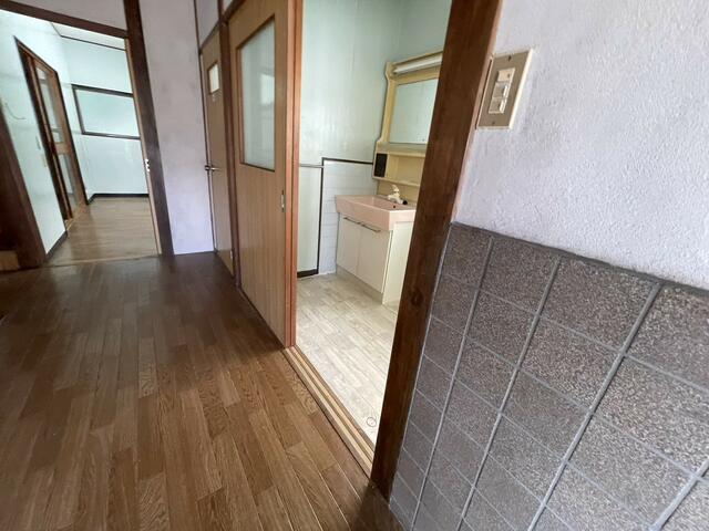 detached 愛媛県伊予郡砥部町大南