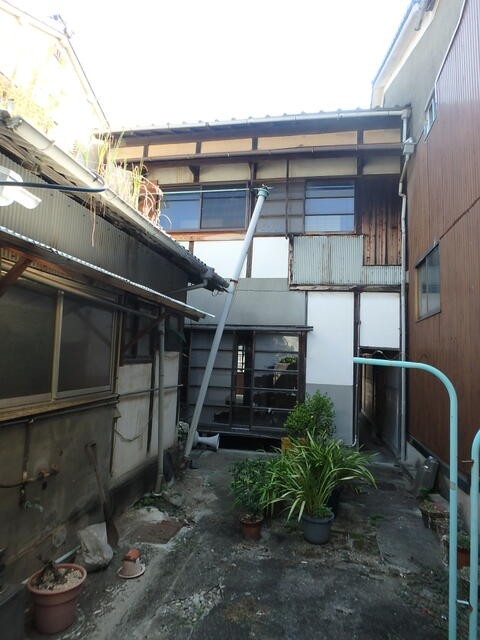 detached 愛媛県松山市三津１丁目 地図を見る