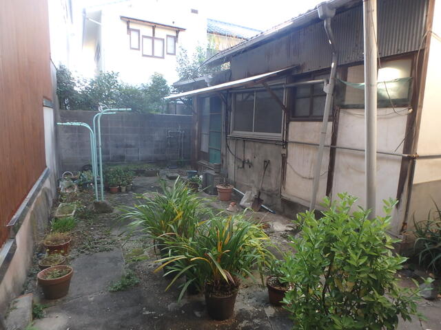 detached 愛媛県松山市三津１丁目 地図を見る