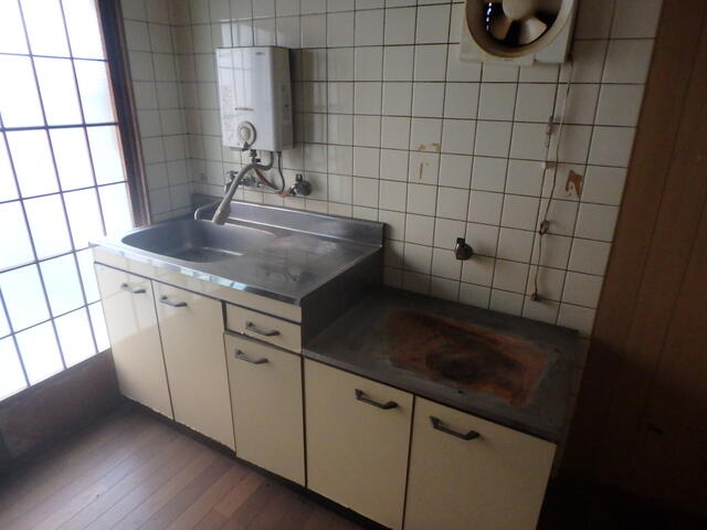 detached 愛媛県松山市三津１丁目 地図を見る