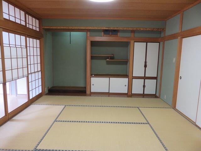 detached 愛媛県東温市西岡 地図を見る