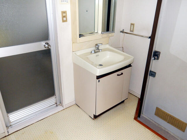 detached 愛媛県東温市吉久