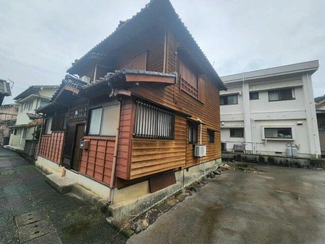 detached 愛媛県西予市三瓶町二及 地図を見る