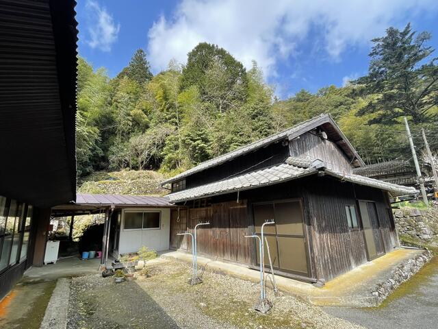 detached 愛媛県東温市明河