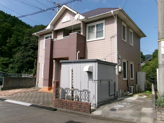 detached 愛媛県東温市則之内甲 地図を見る