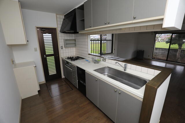 detached 愛媛県伊予郡松前町大字西高柳