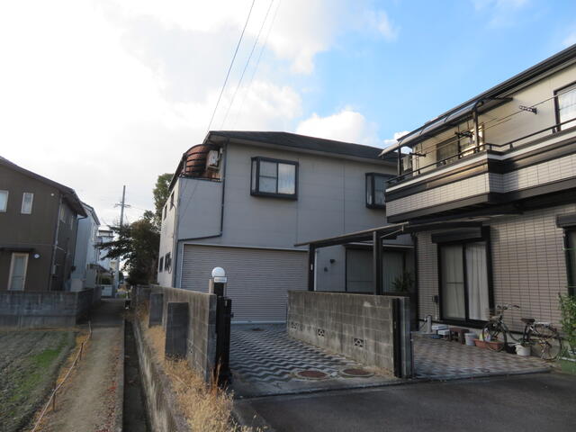 愛媛県松山市の一戸建て | 1800万円 | 5LDK | 167.27m² | Akiyama house finder