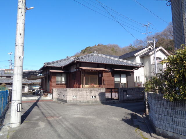 detached 愛媛県伊予郡砥部町千足