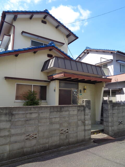 house for sale in 松山市, Ehime | ¥12,000,000 | 4DK | Akiyama house find…
