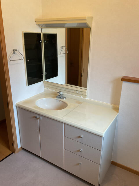 detached 愛媛県東温市志津川