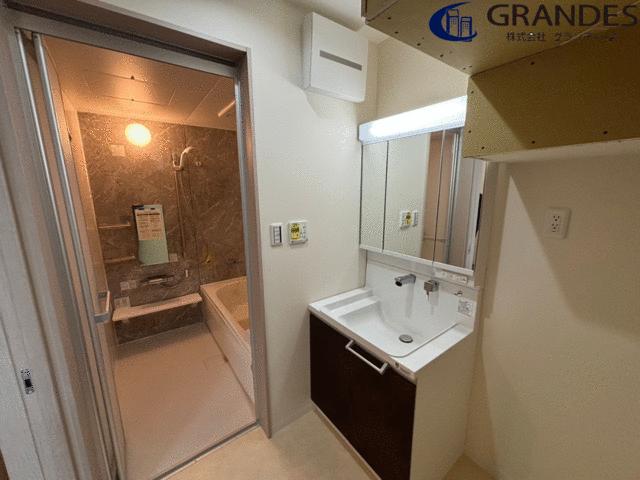 townhouse 愛媛県松山市北斎院町