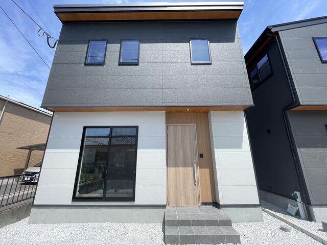 townhouse 愛媛県松山市北斎院町