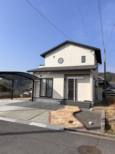 愛媛県今治市の一戸建て | 2350万円 | 4LDK | 246.78m² | Akiyama house finder